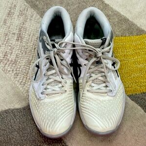 ASICS volleyball shoes mid